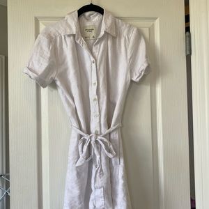 Abercrombie and fitch white button down dress